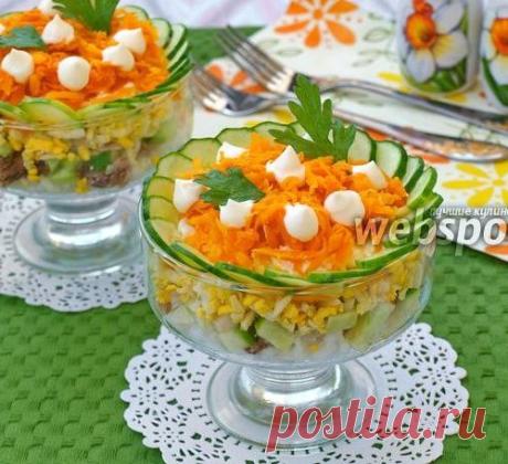 Салат с сайрой, рисом и морковью