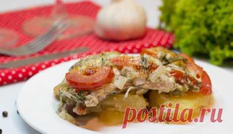 Свинина с картошкой в духовке под помидорами и сыром, рецепт с фото | Все Блюда