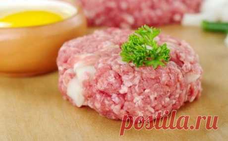 Быстрые и вкусные блюда из говяжьего фарша / Простые рецепты
