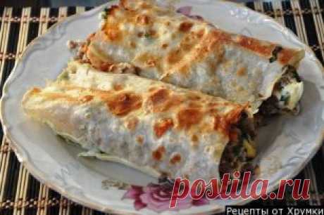 15 рецептов применения лаваша:
1. Завтрак на скорую руку
2. Очень вкусный мясной пирог из лаваша
3. Хрустящие куриные роллы
4. Быстрые хачапури с сыром
5. Рулет из лаваша с крабовыми палочками
6. Чипсы из лаваша с сыром и ветчиной
7. Ёка — гениальный сырный омлет в лаваше
8. Цветной рулет из лаваша
9. Курица в лаваше
10. Пирог из лаваша с сыром и зеленью
11. Шаурма по-домашнему
12. Рулет &quot;Мимоза&quot;