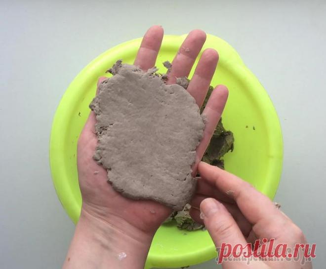 Как сделать массу папье-маше для лепки без блендера Предлагаю посмотреть, как сделать массу папье-маше гладкой без блендера.Для приготовления такой массы подойдет только туалетная бумага или салфетки.Масса из этой бумаги получается пластичной без всяки...