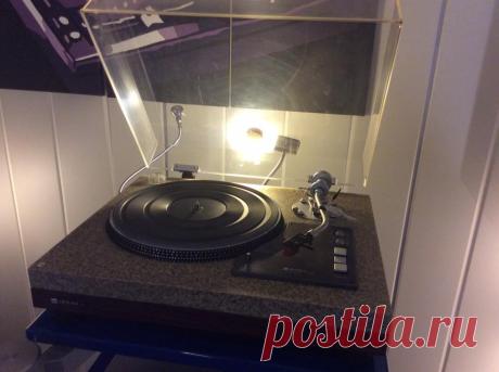 Sharp-Optonica RP 3500 Direct-drive. That is the way to do it.