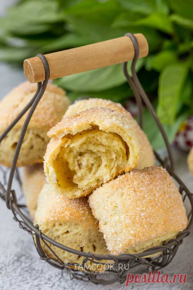 Рулетики с корицей и сахаром (из теста на сметане, без яиц)