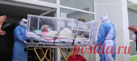 Уроженка города Тунья перенесла коронавирусную инфекцию дважды. Госпиталь она покидала под аплодисменты персонала.