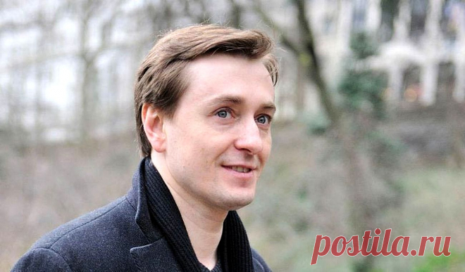 Сергей Безруков помогает обрести семью тем, кто нуждается в этом | ГОРНИЦА Сергей Безруков помогает обрести семью тем, кто нуждается в этом. Известный Российский актёр драматического театра, кино, телевидения