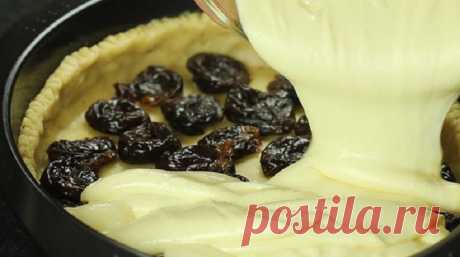 Творожный пирог с черносливом