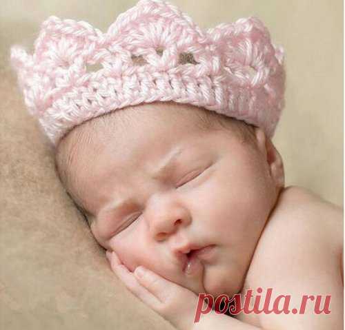 Повязка-корона для новорожденной девочки - описание, схемы+фото