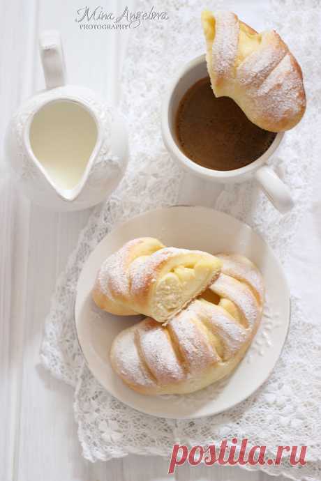 Ванилови крем кифлички / Vanilla Pudding Crescent Rolls