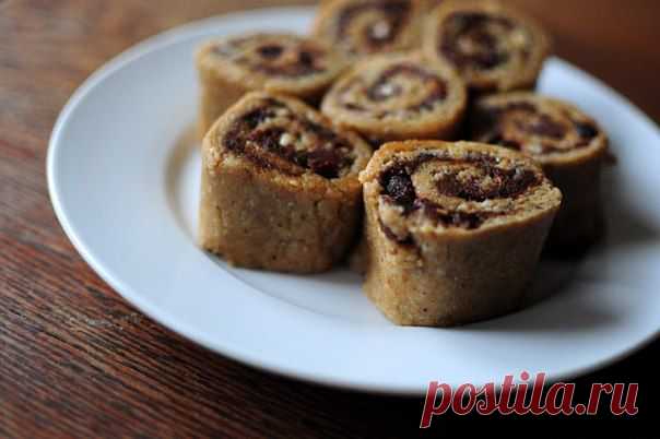 Рулетики медовые с корицей и сухофруктами(без муки и яиц)