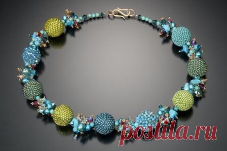 L Y N N E S A U S E L E - Aqua Necklace