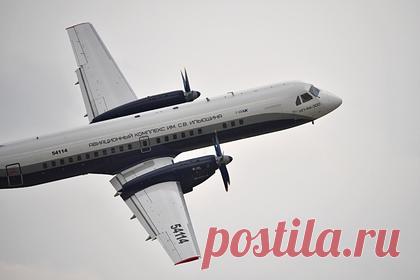 Россия произведет более тысячи самолетов. В России планируется произвести более тысячи воздушных судов до 2030 года. «До 2030 года наши предприятия должны построить более тысячи воздушных судов», — передает ТАСС заявление глава Минпромторга страны Дениса Мантурова, сделанное на правительственном часе в Госдуме.