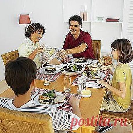 Важность и преимущества семейных обедов | КРАСАВУШКА