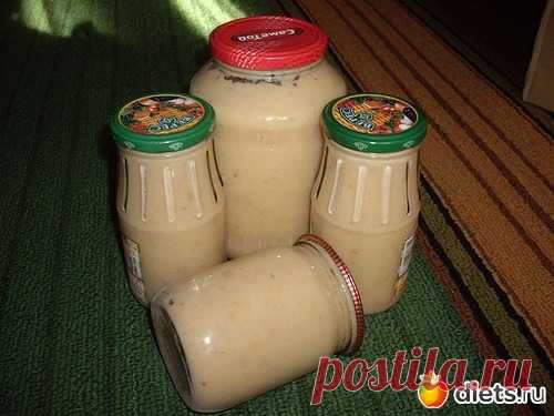 Яблочное пюре