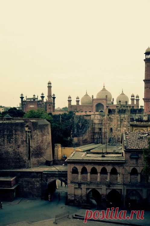 Lahore, Pakistan.  |  Not Found