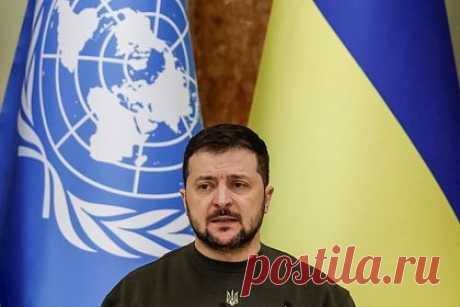 Аксенов высказался о судьбе квартиры Зеленского в Крыму. Квартиру президента Украины Владимира Зеленского в Ливадии рано или поздно передадут малообеспеченным или многодетным. Об этом заявил глава полуострова Сергей Аксенов. «Мы просто сначала стремимся национализировать те объекты, которые, будем говорить, приносят доход врагу», — сказал он.