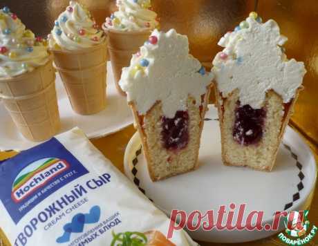 Капкейки в вафельных стаканчиках "Нетающее мороженое" – кулинарный рецепт