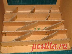 Creation en carton : le meuble coca- carton &#8211; CARTONRECUP