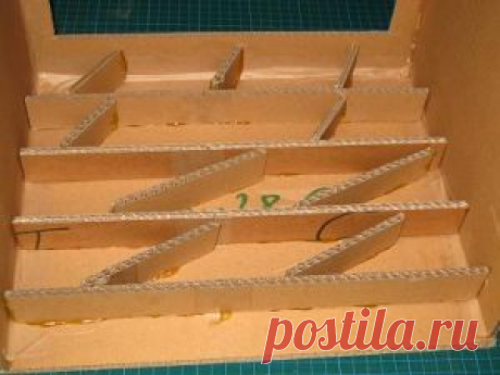 Creation en carton : le meuble coca- carton &amp;#8211; CARTONRECUP