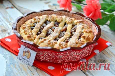 Пирог с яблоками и финиками - Простые рецепты Овкусе.ру