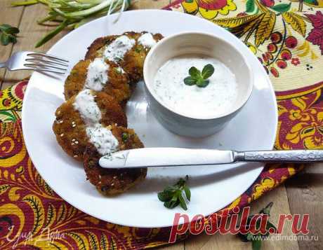 Постные котлеты с кускусом. Ингредиенты: кускус, кабачки, лук репчатый | Официальный сайт кулинарных рецептов Юлии Высоцкой
