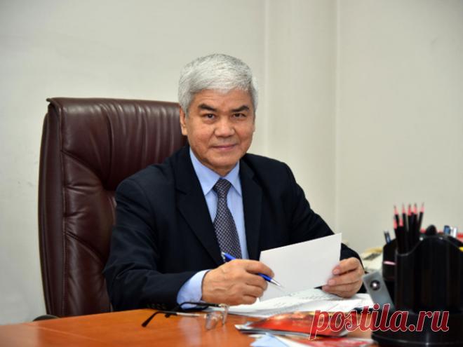 Бир ниҳол экдингми Ватан боғига...