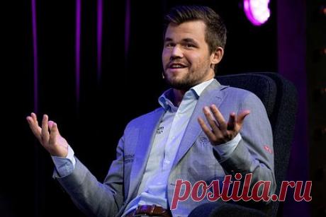 В ФИДЕ выразили недовольство поведением Карлсена. Президент Международной шахматной федерации (ФИДЕ) Аркадий Дворкович выразил недовольство поведением чемпиона мира норвежца Магнуса Карлсена в ситуации с американцем Хансом Ниманном. «Мы твердо верим, что чемпион мира несет моральную ответственность, связанную с его статусом», — заявил он.