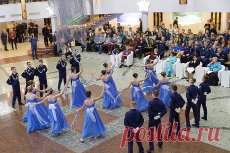 Полонез, вальс и рок-н-ролл: кадетский бал прошел в Туле