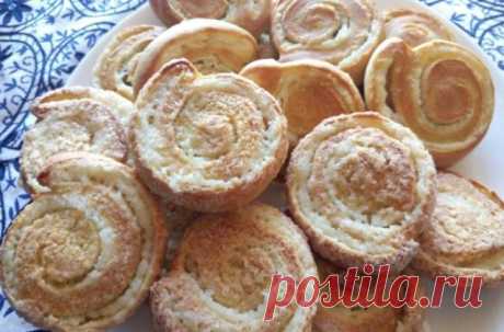 Аппетитные спиральные булочки с творогом без дрожжей и масла.