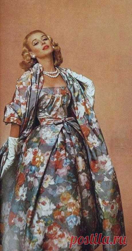 1950's | History of Women's Apparel
