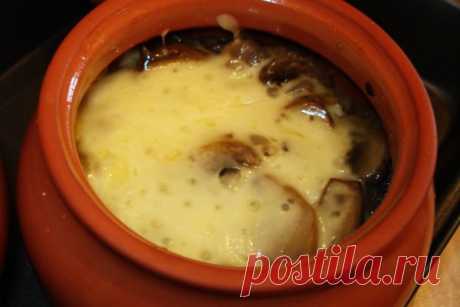 Фаршированные кальмары в горшочке, рецепт — Вкусо.ру