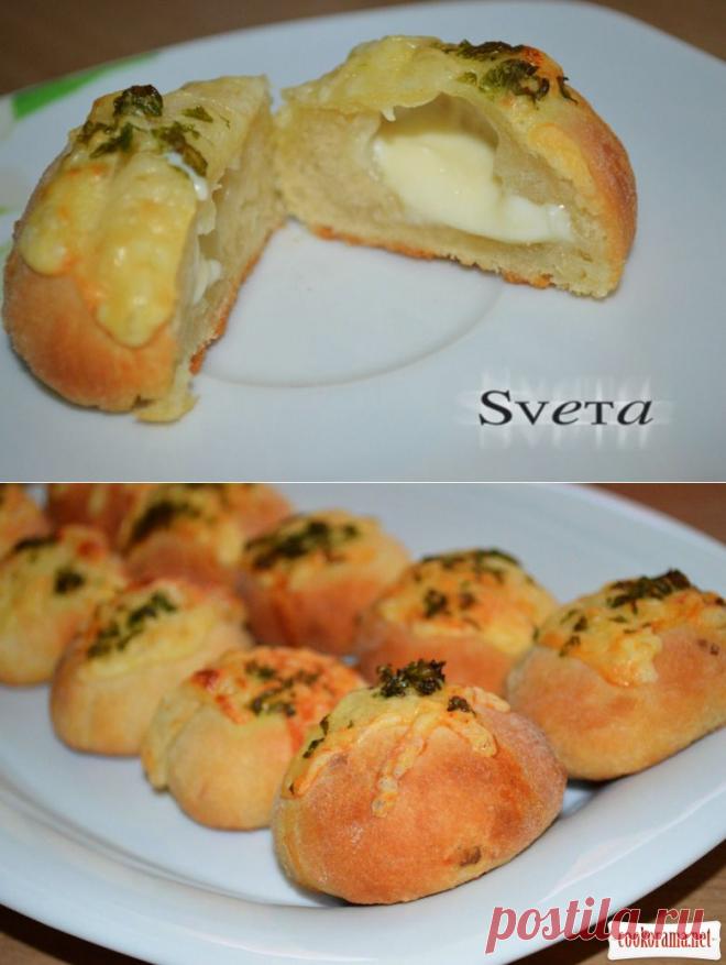 Чесночные бомбочки с моццарелой / Пирожки и пироги с соленой начинкой / Кукорама — вкусные рецепты!