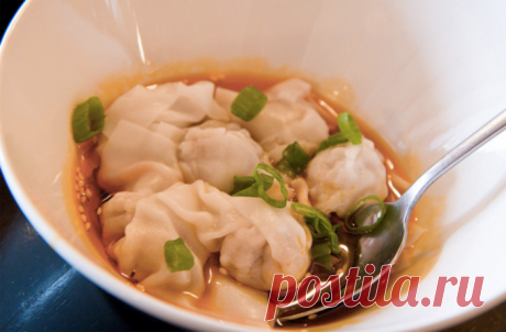 Вонтоны со шпинатом и свининой