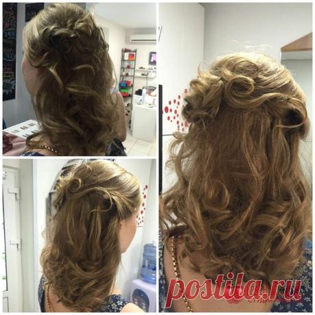 Затейливо🎶 уложенные локоны👩 создадут неповторимый👑 и привлекательный😍 образ. Прическа💇 выполнена стилистом Лейлой🌷 м.Пролетарская