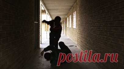 В Волгоградской области 14-летний подросток умер во время драки. В городе Суровикине Волгоградской области 14-летний подросток умер во время драки, сообщила региональная прокуратура. Читать далее