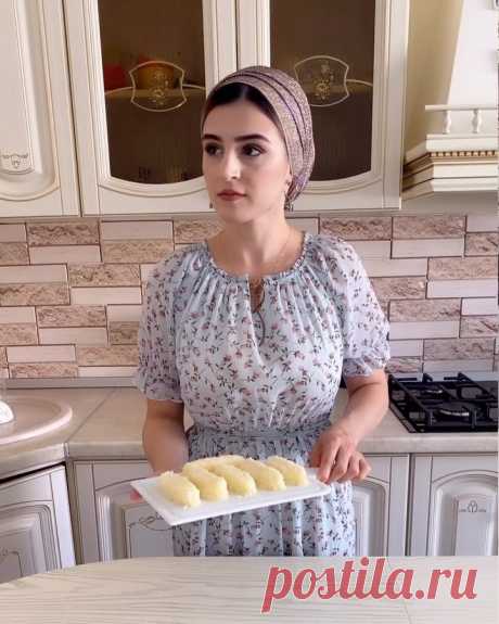РЕЦЕПТЫ КУХНЯ ЖИЗНЬ в Instagram: ««Батончики Баунти». 🔅На 16 шт: Масло сливочное-100 гр Молоко-70мл Сахар-60 гр Кокосовая стружка-150-160 гр 🔅Глазурь: Шоколад-150 гр(…»