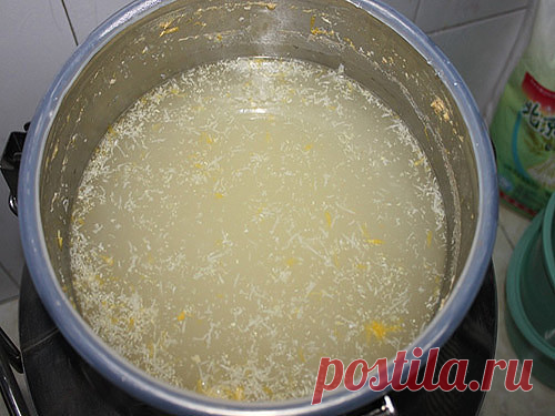 ДРОЖЖЕВЫЕ ПОДКОРМКИ РАСТЕНИЙ:

ДРОЖЖЕВЫЕ ПОДКОРМКИ ДЛЯ ВСЕХ ОВОЩНЫХ КУЛЬТУР

			

			Дрожжевые подкормки полезны для всех овощных культур, земляники,цветов. 

			Отлично зарекомендовало себя применение дрожжевого раствора и в качестве внекорневой подкормки.


			

			Рецепты приготовления дрожжевых подкормок:


			Рецепт 1: 200 г обычных пекарских дрoжжей развести в 1 л воды. 

			Перед подкормкой объём раствора довести до 10 литров. 


			Рецепт 2: 100 г «сырых» дрoжжей р...