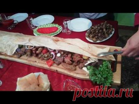 Оригинальная подача шашлыка. Жесть