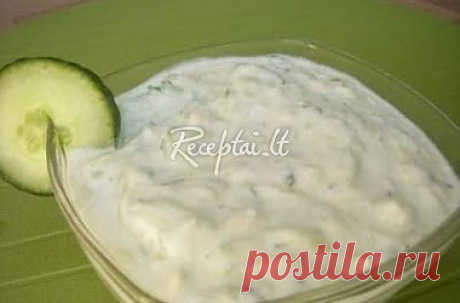 Marinuotų agurkėlių česnakų ir padažas | Receptai.lt