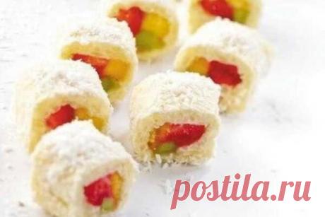 Творожные роллы с киви и бананами, рецепт с фото.