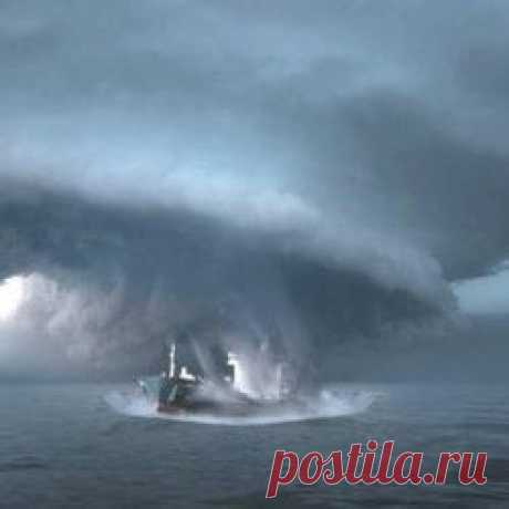 Бермудский треугольник – «морская» черная дыра?