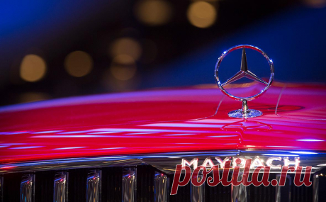 Русский миллиардер из-за санкций купил два Maybach — один на запчасти. Один из российских миллиардеров, с которым поговорил корреспондент Financial Times, собирался купить автомобиль Mercedes, но не смог его приобрести. Вместо этого он купил два «майбаха», один из них — на запчасти