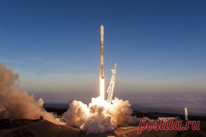 Ракета Falcon 9 вывела на орбиту 22 интернет-спутника Starlink. Они предназначены для предоставления широкополосного доступа в интернет в любой точке планеты.