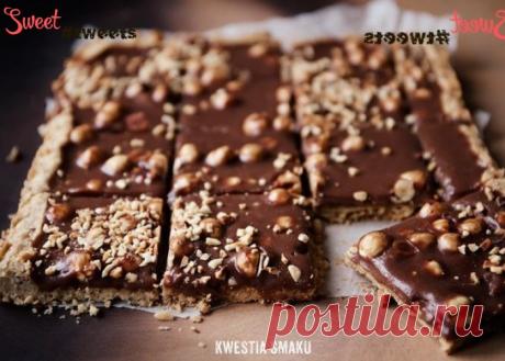 Шоколадный тарт с карамелью и лесными орехами | Sweet Twittes