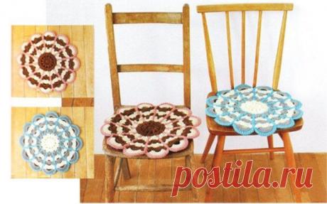 Подушки на стульчик. - Для уюта в доме