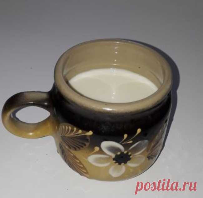 Знакомство с домовым Квартиру мы купили чуть больше года назад. Детали опустим, но с переездом в нее пока не получается. Периодически бываем там, иногда ночуем
