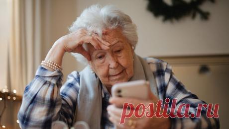 Россиянам назвали главные шаги для защиты пенсионера от мошенников. Для защиты пенсионеров от мошенников следует принять комплекс мер, который включает в себя как техническую настройку гаджетов, так и регулярные беседы о потенциальных рисках. Следует объяснять пожилому родственнику, что звонки от ...