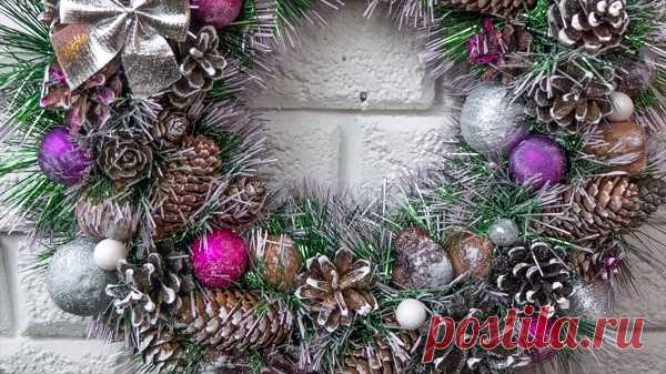 Прекрасный новогодний венок свoими руками