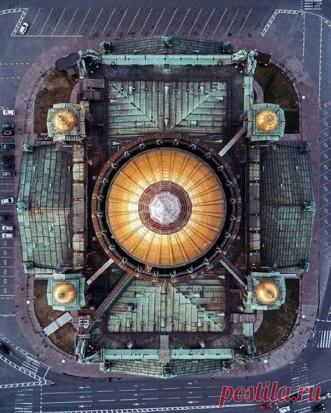 Удивительная геометрия Петербурга с высоты птичьего полёта