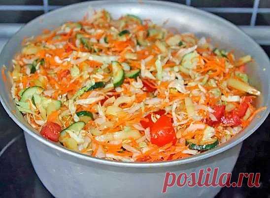 Это  вкуснейший рецепт, который мы готовим каждый год.  
Хорошо идёт как закуска, можно ставить на стол на все торжества.