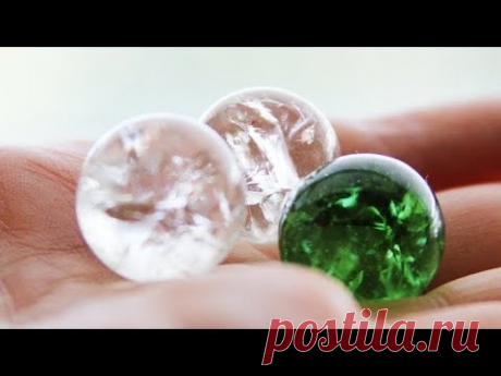 В этом мастер классе от https://www.vsembusiki.ru мы расскажем и покажем как сделать эффект кракле своими руками. Все достаточно просто! Просто посмотрите наш...